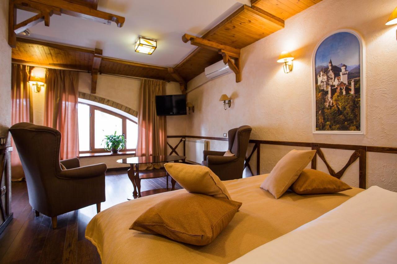 Spa-Hotel Myslyvskiy Dvir Kiev Extérieur photo
