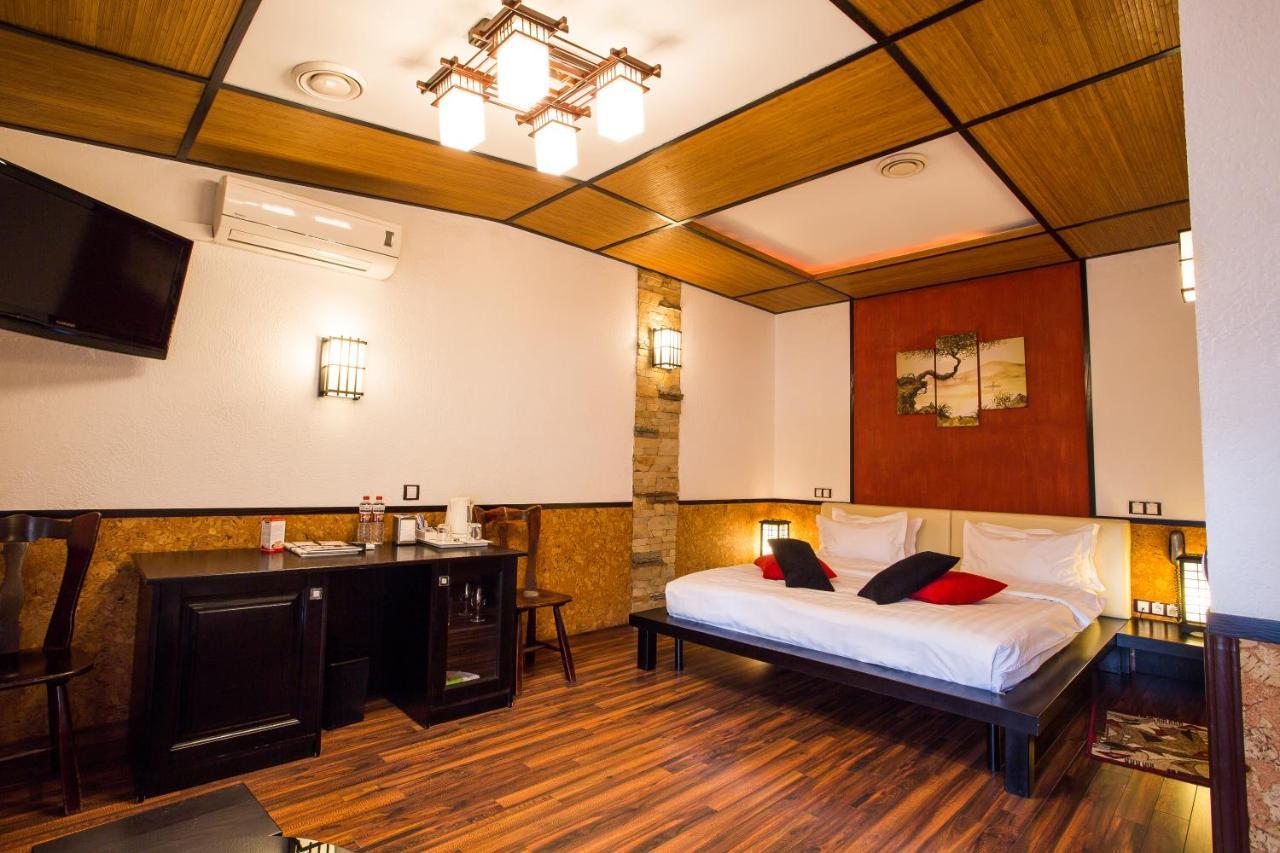 Spa-Hotel Myslyvskiy Dvir Kiev Extérieur photo