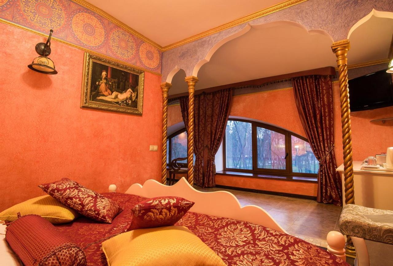 Spa-Hotel Myslyvskiy Dvir Kiev Extérieur photo