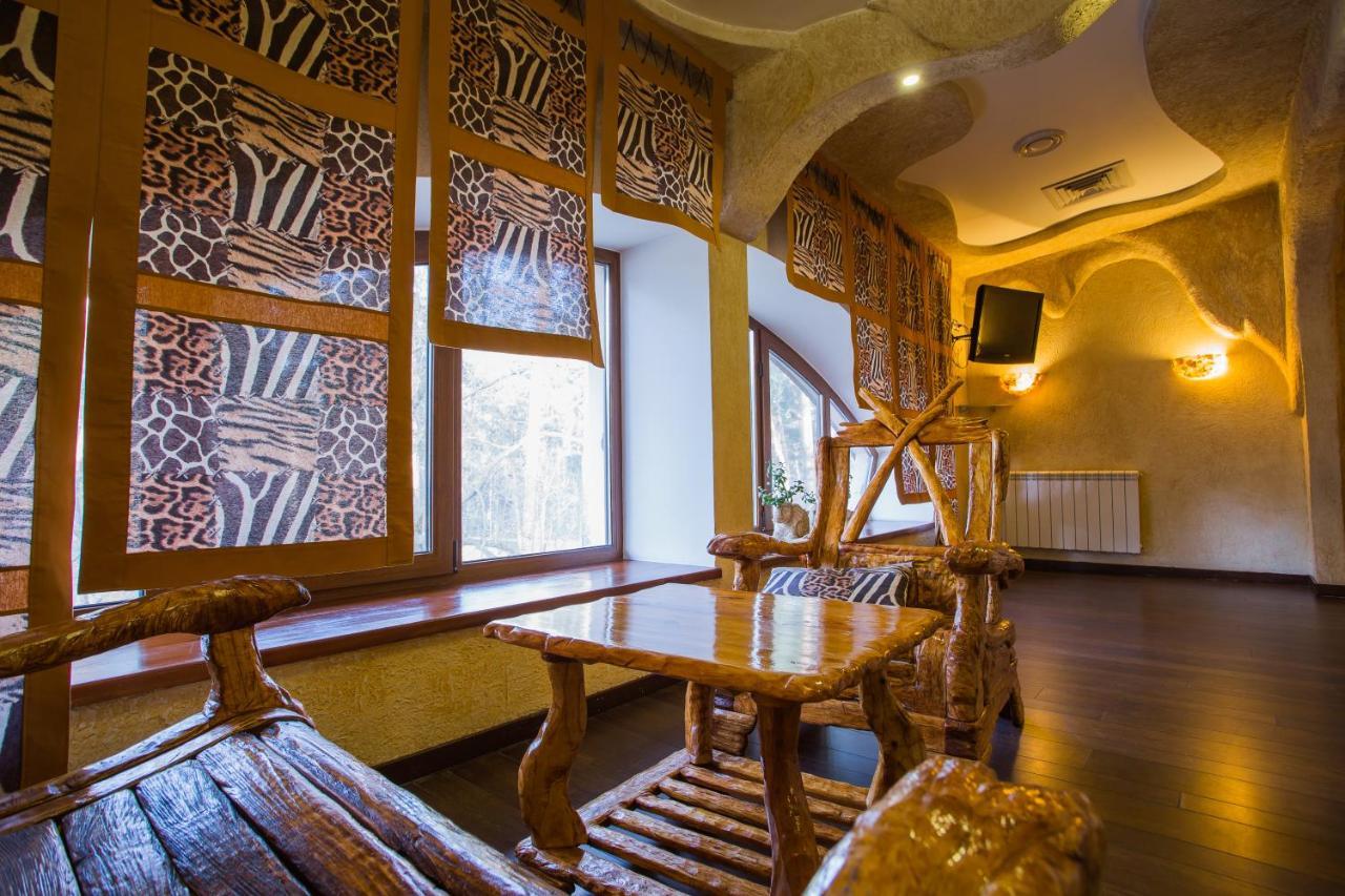 Spa-Hotel Myslyvskiy Dvir Kiev Extérieur photo