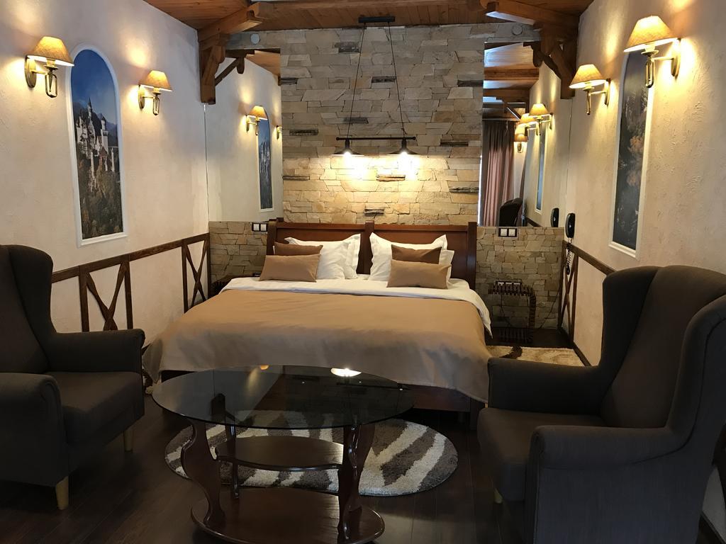 Spa-Hotel Myslyvskiy Dvir Kiev Extérieur photo