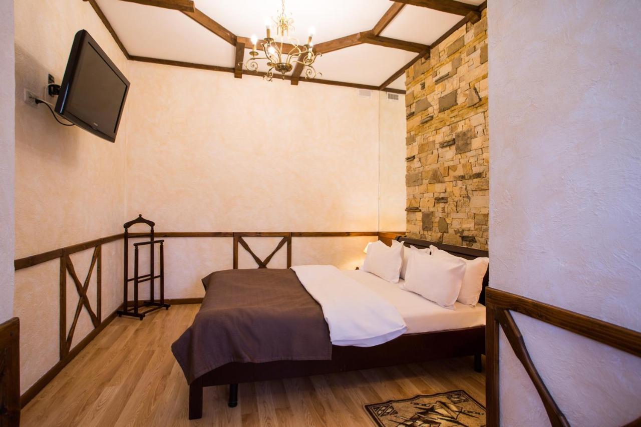 Spa-Hotel Myslyvskiy Dvir Kiev Extérieur photo